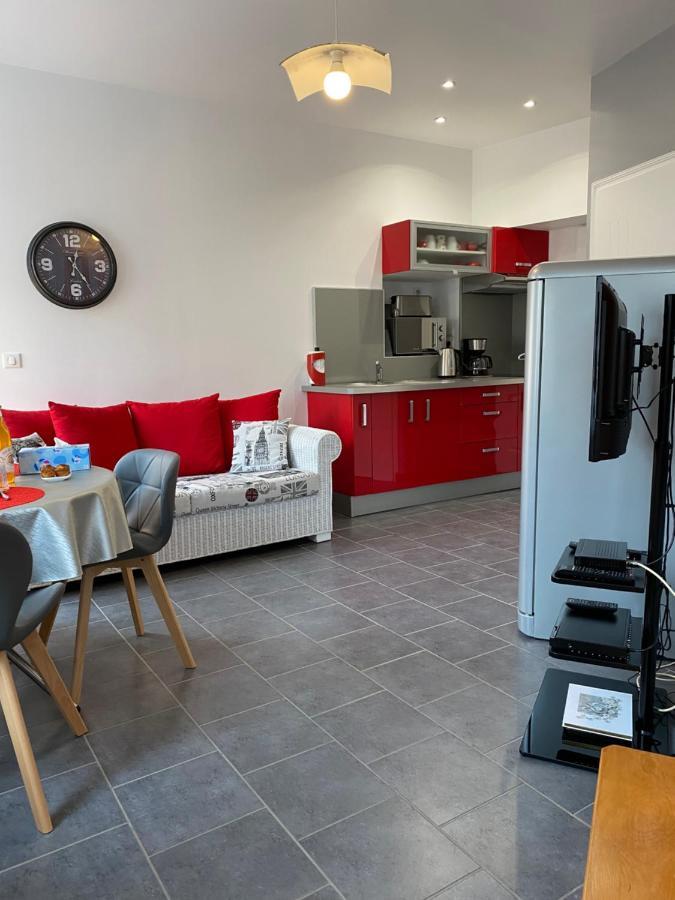 La Citadine Apartment Bayeux Exterior photo